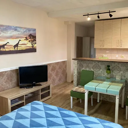 Apartment Milos *