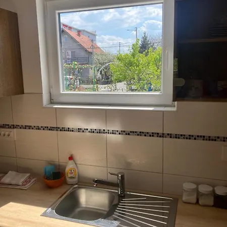 Milos アパート ベオグラード